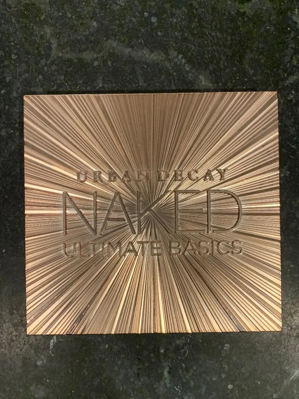 Urban Decay Naked Ultimate Basics Matte Neutrals Eyeshadow Palette & Brush – New